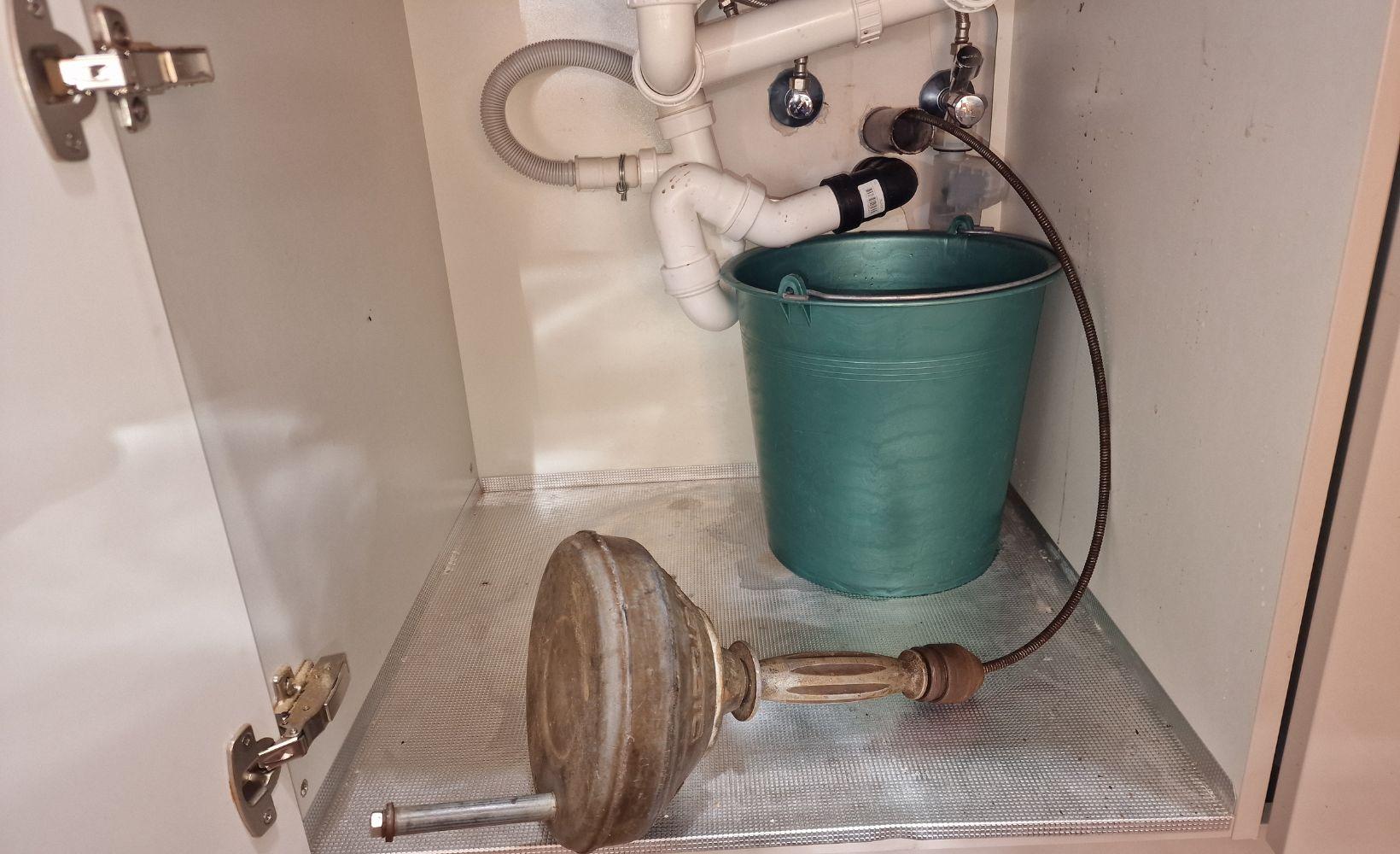 Débouchage de drains, WC et éviers
